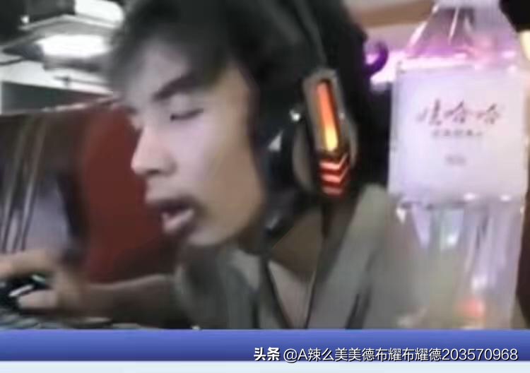 魔力宝贝私服如何利用挂机系统获得经验与金币